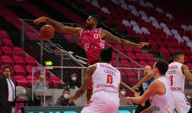 但整体配合 但整体配合